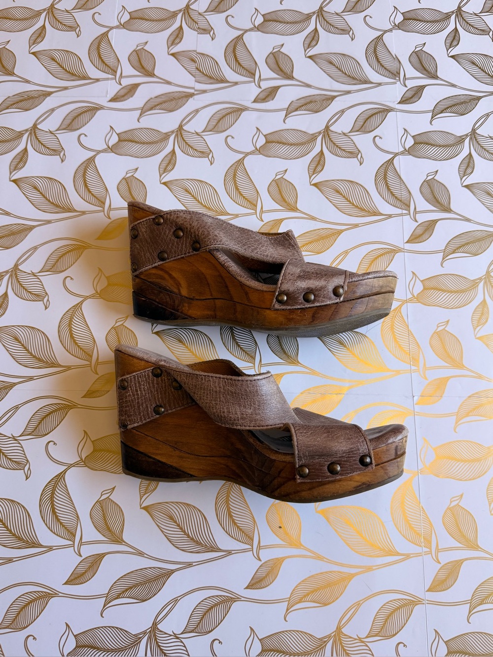 Bedstu Brown Leather Crossover Wedge Sandals size 6 - Picture 5 of 8